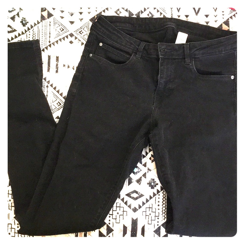 NWOT H&M Black Jeggings